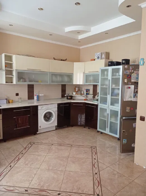 Просторная 3 комнатная квартира с ремонтом и мебелью Таирова Одесса - изображение 2