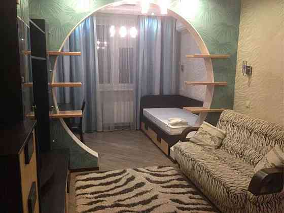 Оренда Квартира 3-кімнатна на ул. Елизаветы Чавдар, 22 Kiev