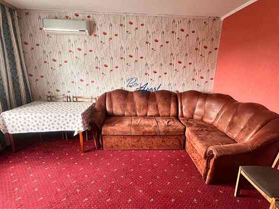 Оренда Квартира 2-кімнатна, 10/10 поверх на Ревуцького, 8 Киев