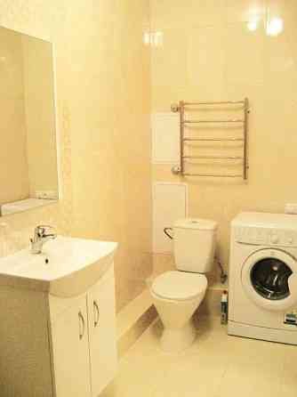 Оренда Квартира 1-кімнатна, 16/25 поверх на ул. Урловская Київ