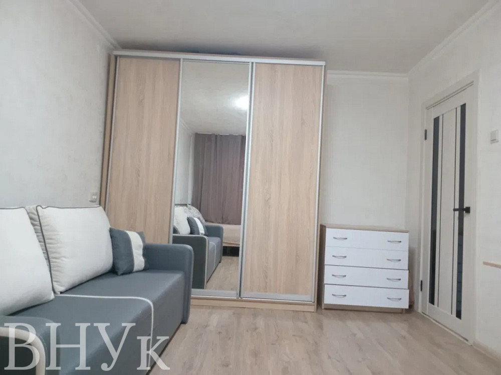 Продаж Квартира 1-кімнатна, 2/9 поверх на Заньковецької, 7 Ужгород - фото 1