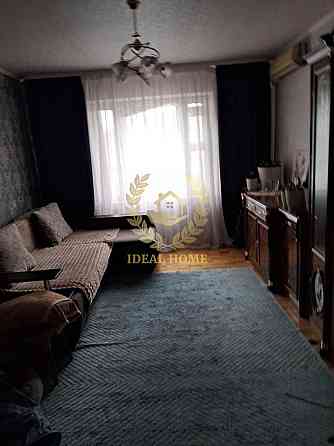 Продаєтся 2-кімнатна квартира на вул. Закревського. Троєщина. Київ