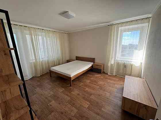 Продам 2-комн. в ЖК Три тополя, на пос.Котовского, Днепропетровская дорога) / Заболотного Одеса