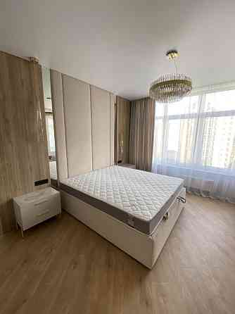 Продаж Квартира 3-кімнатна, 15/24 поверх на Генуэзская ул. Odessa