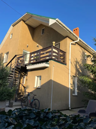 Продам семейный 3-х этажный дом в с.Фонтанка-3 Fontanka