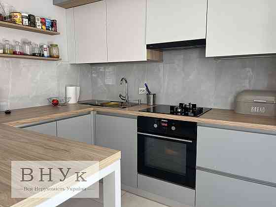 Продаж Квартира 4-кімнатна, 4/5 поверх на вул. Лисенка М. Ternopil'