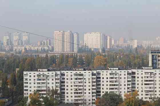 Оренда Квартира 1-кімнатна, 15/16 поверх на Драгоманова, 1а Киев