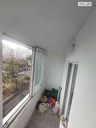 Оренда Квартира 3-кімнатна, 5/9 поверх на Дніпровська набережна, 11 А Київ