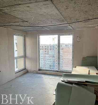 Продаж Квартира 3-кімнатна, 9/10 поверх на вул. Бандери С. Тернопіль