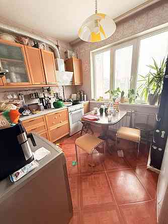 Продаж Квартира 3-кімнатна, 12/16 поверх на Панча Петра вул., д. 9 Київ