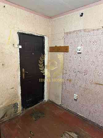 Продаж кімнати в гуртожитку біля метро Дорогожичи Київ