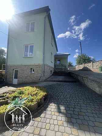 Продаж 3-поверховий Будинок з ділянкою 15 сот 147 кв.м  на Зелена, 16 