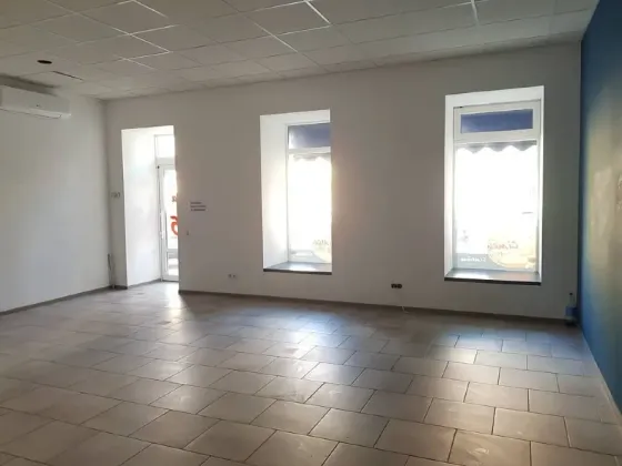 Здається Приміщення вільного призначення площа 53 кв.м Дніпро Харківська 3 Дніпро