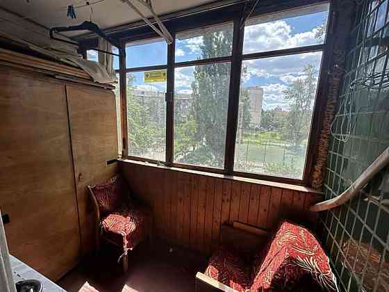 Продаж Квартира 2-кімнатна, 2/10 поверх на Харківське шосе, 2 Киев