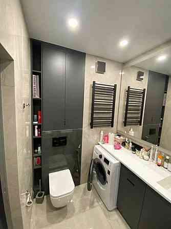 Продаж Квартира 2-кімнатна, 19/25 поверх на Дніпровська набережна, 18А Київ