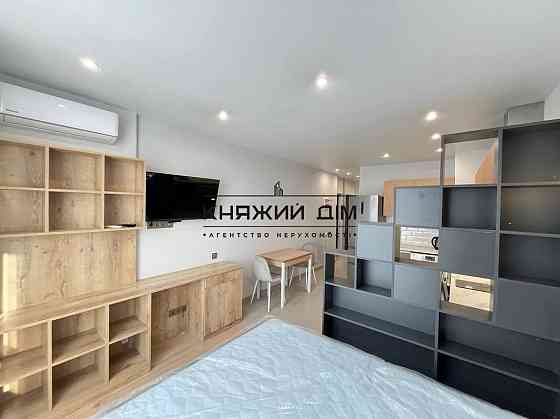 Оренда Квартира 1-кімнатна, 17/28 поверх на Днепровская Набережная ул. Киев