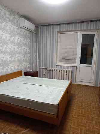 Продаж Квартира 2-кімнатна, 4/16 поверх на Драгоманова вул., д. 14 Київ