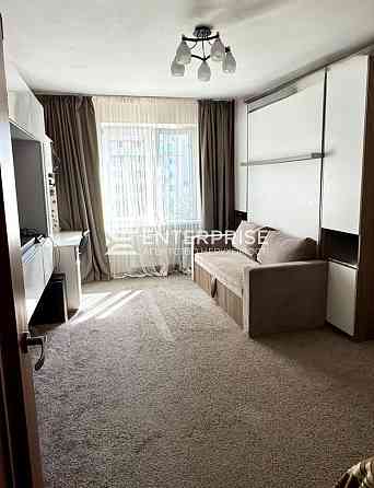 Продаж 1к Квартира 49 кв.м Здолбуновская вул. Kiev