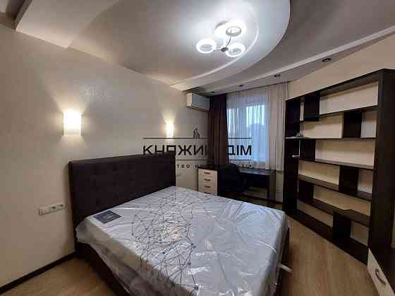 Оренда Квартира 2-кімнатна, 19/23 поверх на Голосеевская ул. Київ