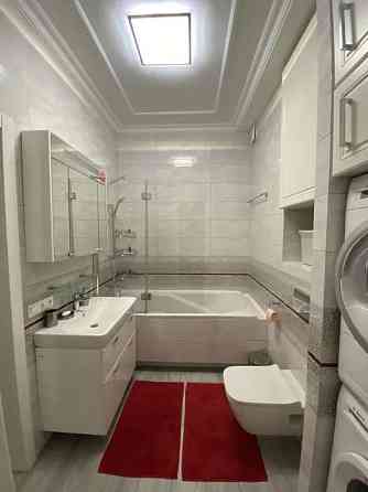 Оренда Квартира 3-кімнатна, 15/20 поверх Київ