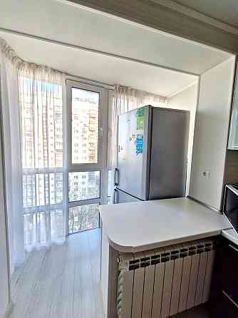 Продаж Квартира 3-кімнатна, 9/16 поверх на Патріарха Мстислава Скрипника вул., д. 9 Київ