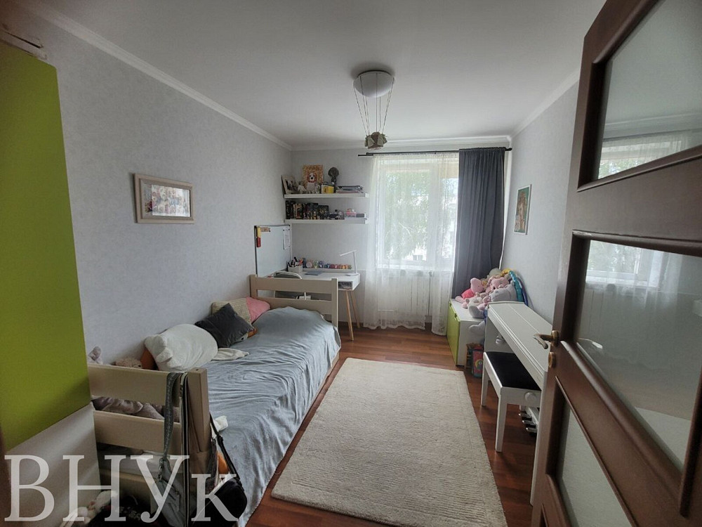 Продаж Квартира 4-кімнатна, 5/5 поверх на Відродження Luts'k - photo 6