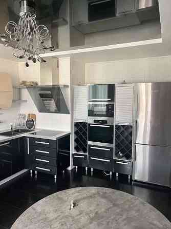 Оренда Квартира 1-кімнатна, 23/23 поверх на ул. Урловская, 21 Київ