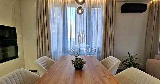 Продаж Квартира 2-кімнатна, 14/25 поверх на Дніпровська наб. вул., д. 18-А Киев