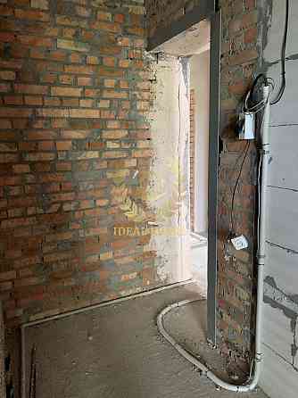 Продаж Квартира 1-кімнатна, 4/4 поверх на Радистов ул., 24 Киев