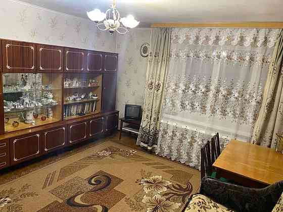 Оренда Квартира 3-кімнатна, 1/12 поверх на ул. Антоновича, 164 Kiev