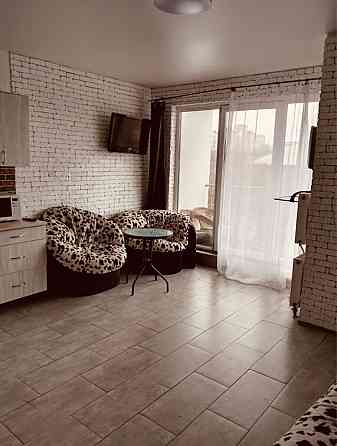 Оренда Квартира 1-кімнатна, 10/27 поверх на Кировоградская ул., 70 Kiev