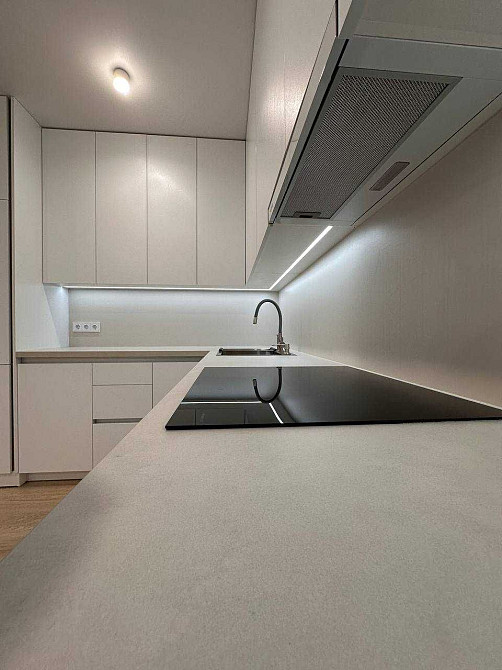 Продаж Квартира 1-кімнатна, 24/25 поверх на Олександра Олеся вул., д. 8/17 Київ - фото 5