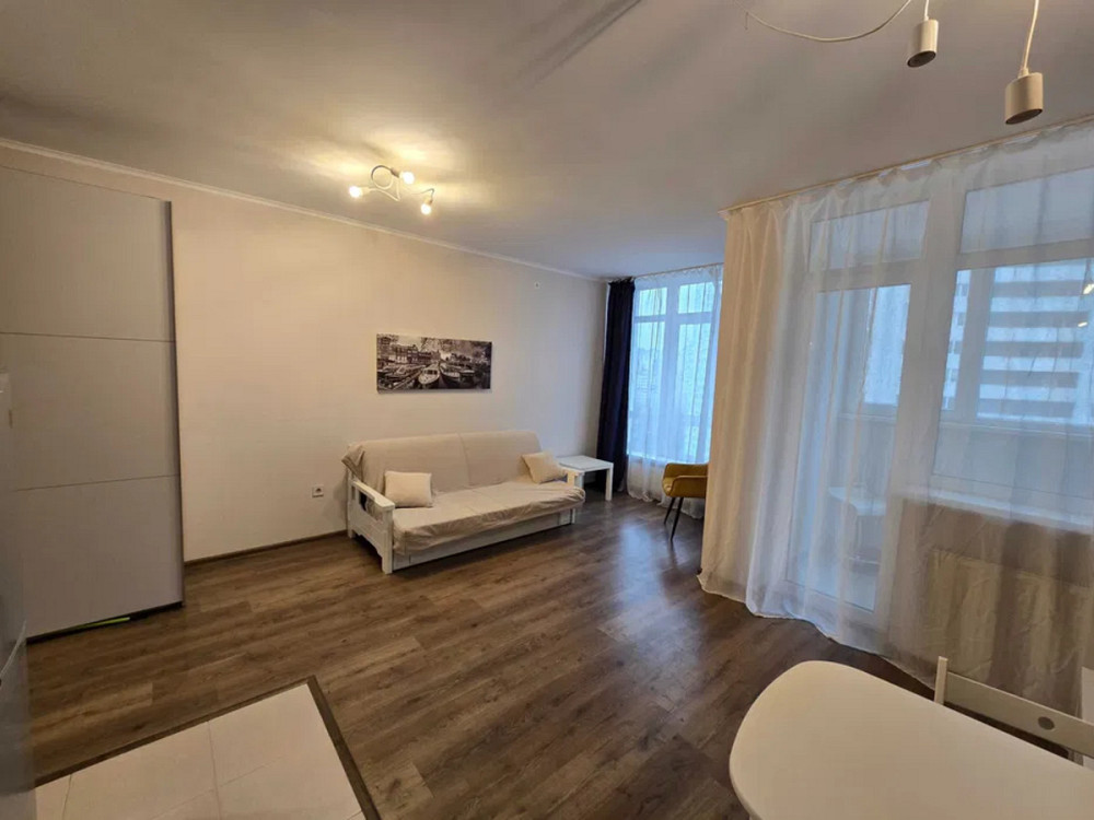 Продаж Квартира 1-кімнатна, 11/26 поверх на Пчелки, 3 Киев - изображение 1