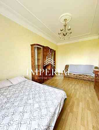 Оренда Квартира 3-кімнатна, 3/6 поверх на вул. Прорізна Kiev