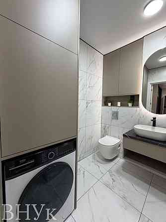 Продаж Квартира 2-кімнатна, 8/11 поверх на вул. Бандери С. Ивано-Франковск