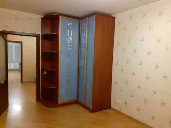 Оренда Квартира 2-кімнатна, 2/15 поверх на ул. Урловская, 16 Київ