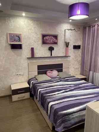 Оренда Квартира 3-кімнатна, 9/14 поверх на ул. Академика Заболотного Київ