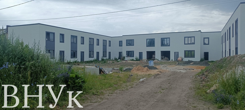 Продаж Квартира 1-кімнатна, 1/2 поверх на Левадна Зміїнець  - фото 1