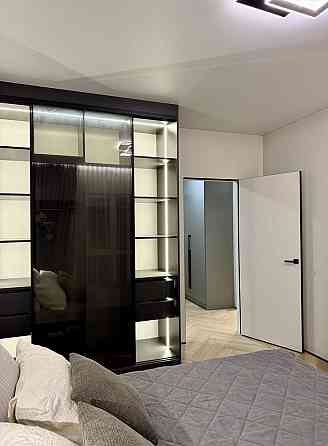 Продаж Квартира 1-кімнатна, 10/25 поверх на Максимовича Михайла вул., д. 24 Kiev