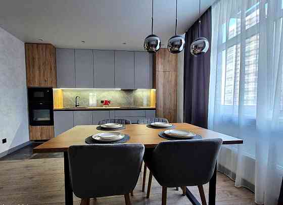 Продаж Квартира 2-кімнатна, 5/16 поверх на Олександра Олеся вул., д. 9 Kiev