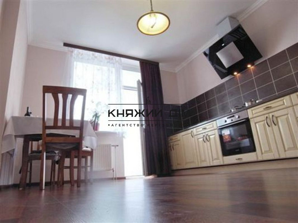 Продається простора 2-х к. Кв. по вул. Єлизавети Чавдар 11. № 21145130 Киев - изображение 1