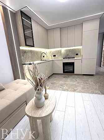 Продаж Квартира 3-кімнатна, 4/12 поверх на вул. Київська Тернополь