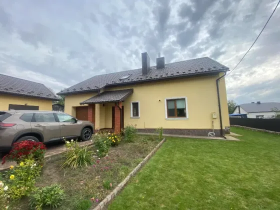 Продажа 2-этажный Дом с участком 15 сот 190 кв.м 5 комн. на Дружби, 4 Байковцы