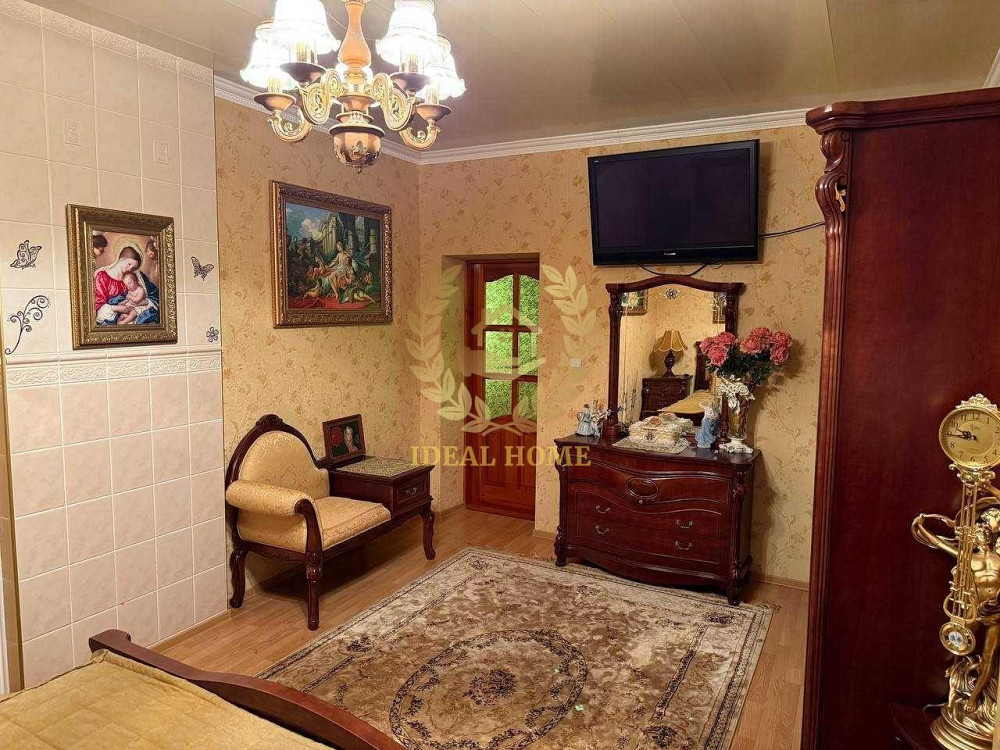 Продам будинок з євроремонтом у селі Триліси,  - фото 13