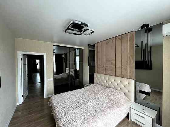 Продаж Квартира 2-кімнатна, 6/34 поверх на Заболотного Академіка вул., д. 1-Б Kiev