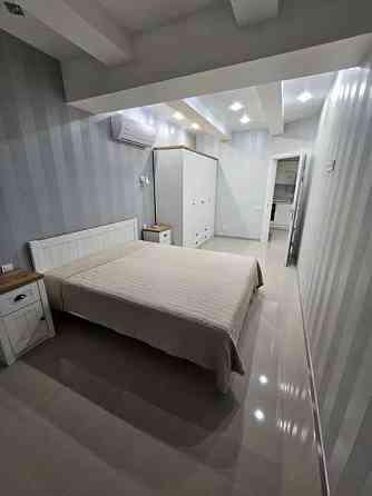 Оренда Квартира 2-кімнатна, 7/10 поверх на ул. Нижний Вал Киев