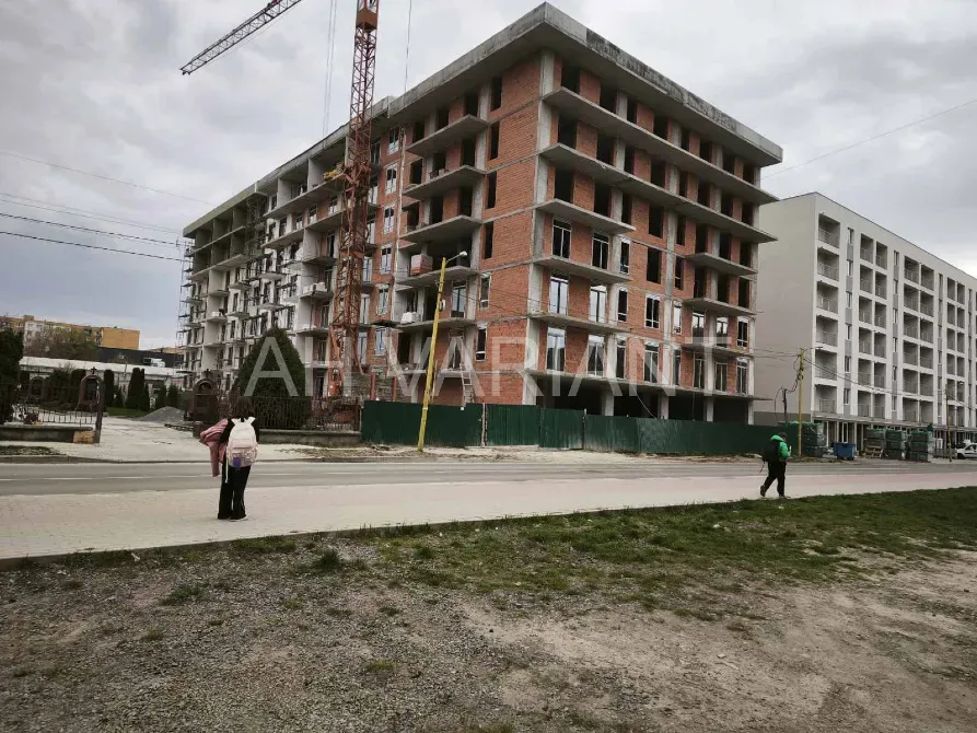 Продаж 1к Квартира 40 кв.м Богомольця 17 Ужгород - фото 1