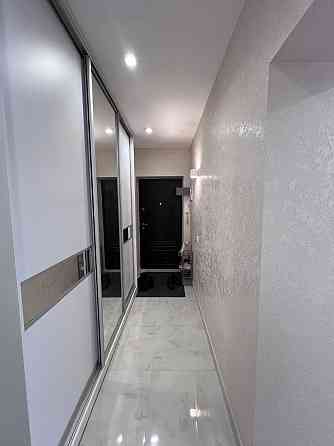 Продаж Квартира 2-кімнатна, 6/10 поверх на вул. Івасюка В. Ивано-Франковск