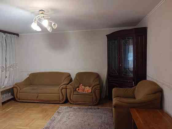 Оренда Квартира 2-кімнатна, 2/16 поверх на просп. Павла Тичини, 8 Київ