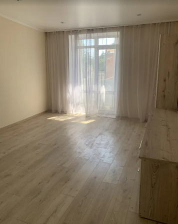 Продаж 2к квартири 67.5 кв. м на вул. Пирогова Ternopil'